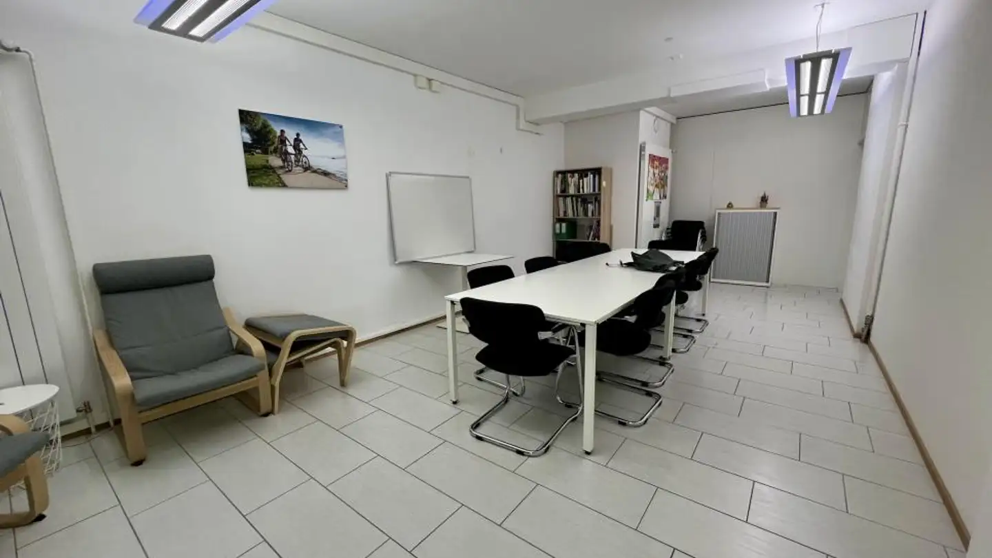 Commerciale in affitto - Rue De L'hôtel De Ville 5, 1470 Estavayer-le-Lac - Photo 3