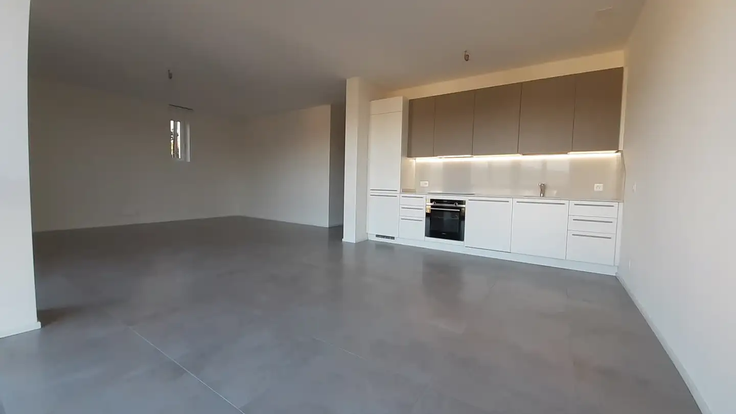 Appartement à louer - Via Stazione 25a, 6828 Balerna
