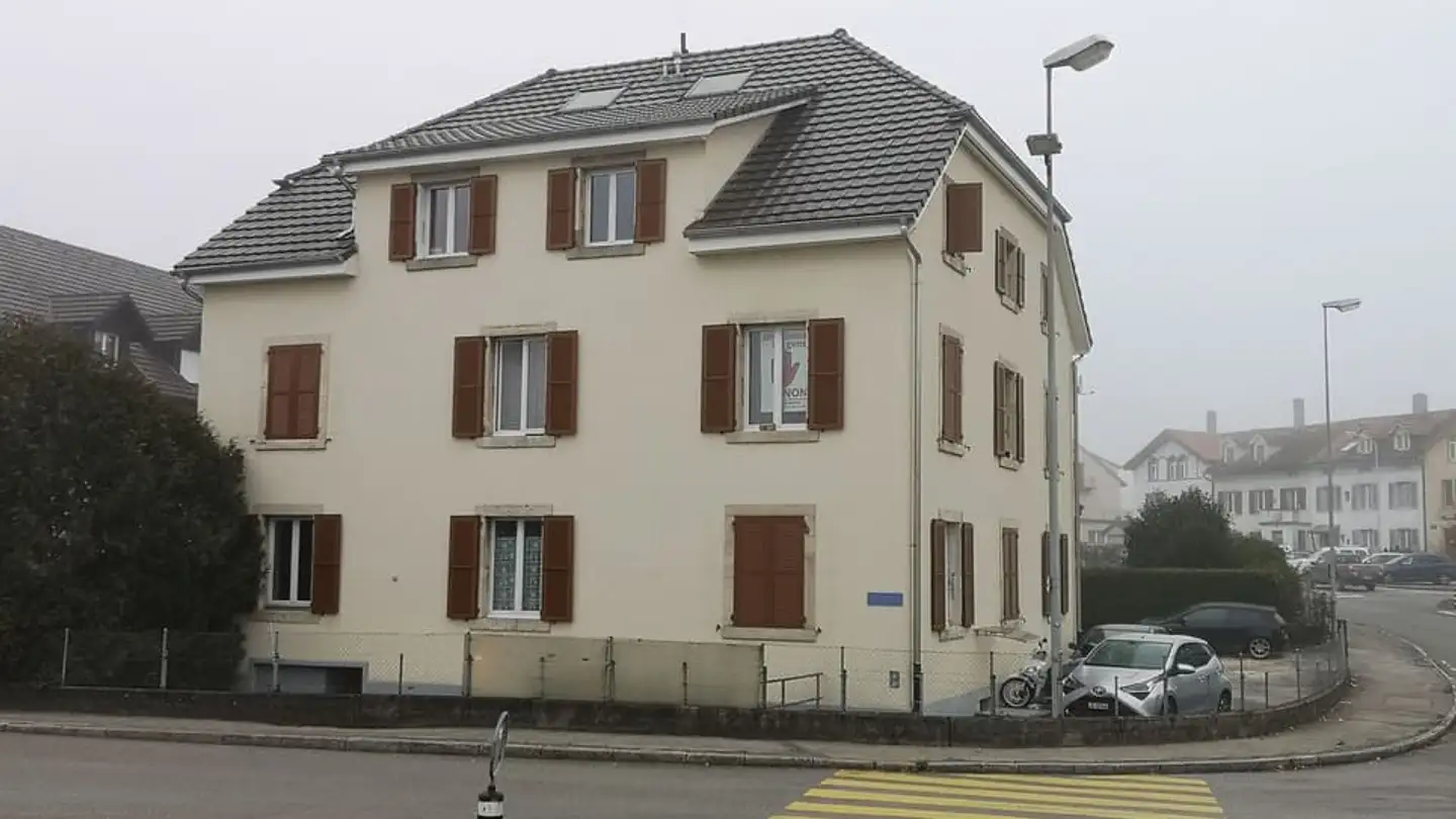 Apartment for rent - Route D'alle 3, 2900 Porrentruy - Photo 2