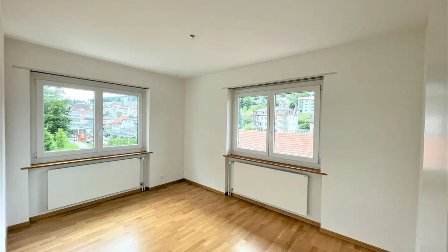 Wohnung mieten - Chemin Des Lovières 1, 2720 Tramelan - Foto 2