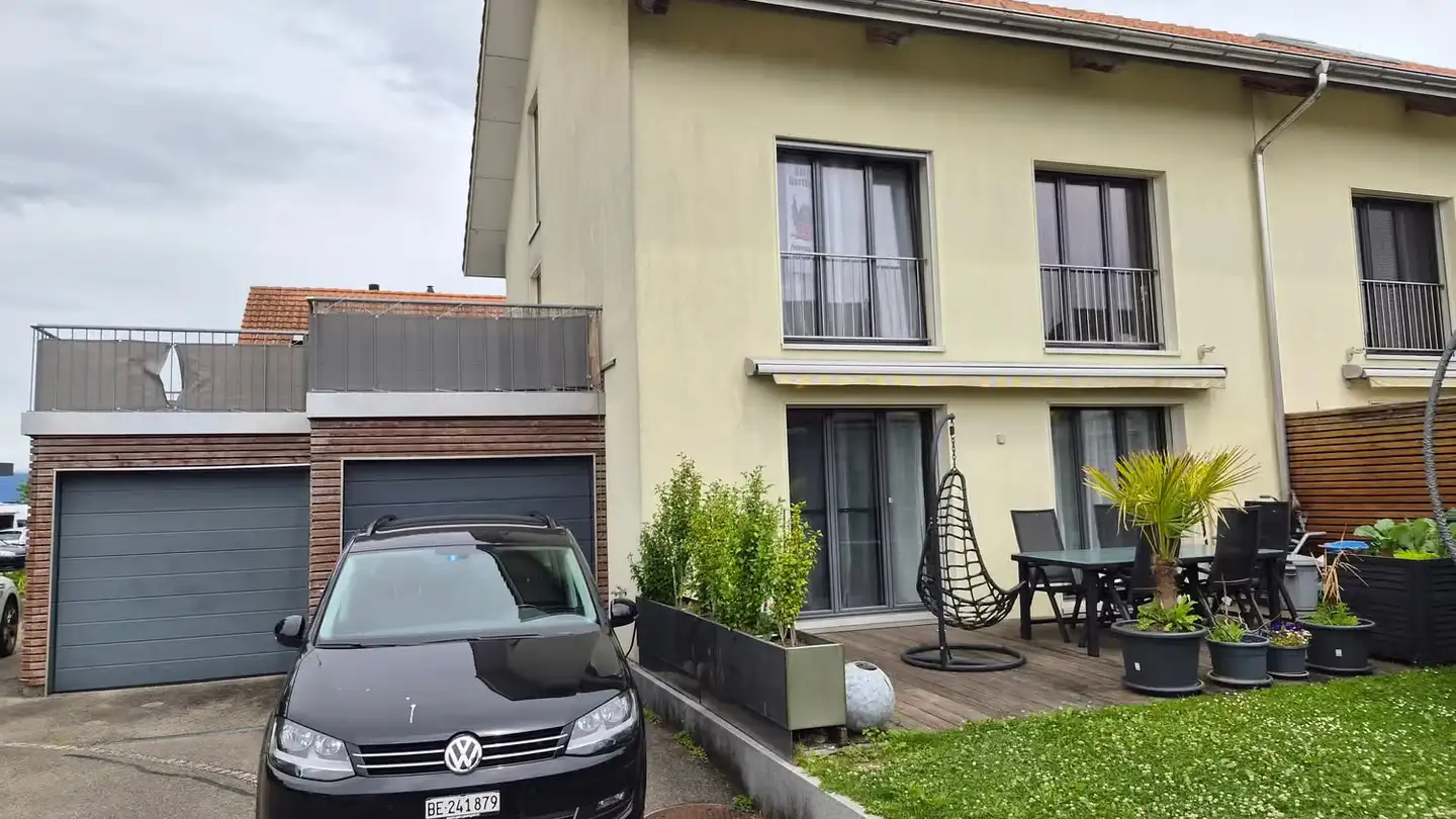 Duplex for rent - Oberfeldweg 7, 3273 Kappelen