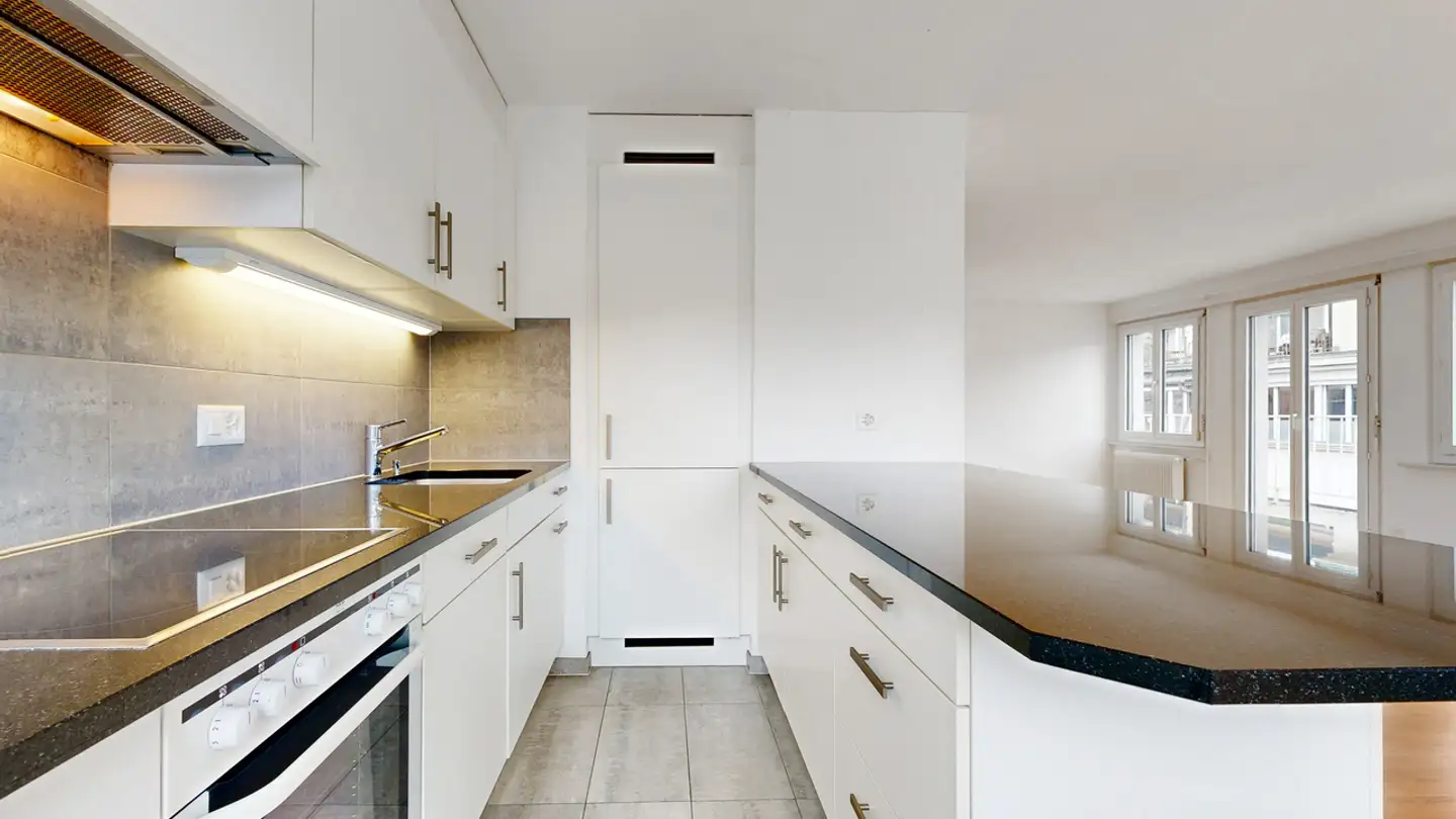 Apartment for rent - Rue Du Pont, 1003 Lausanne - Photo 2