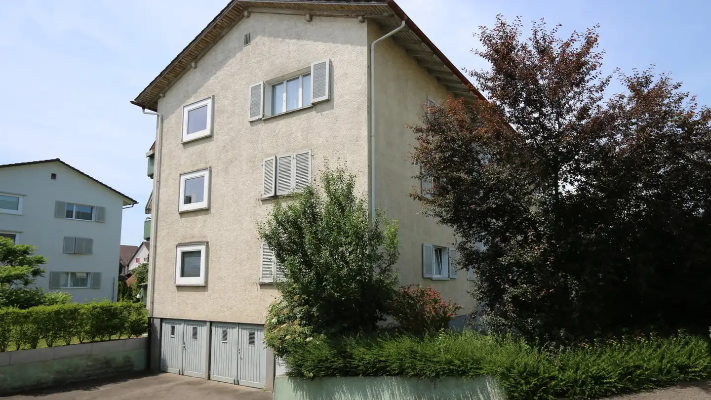 Garage individuel à louer - Witenwisenstrasse 3, 8180 Bülach