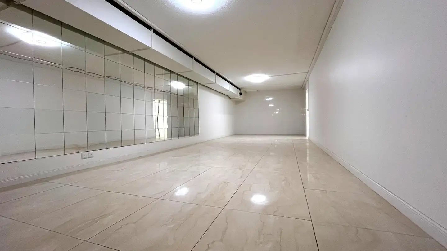 Commercial à louer - Rue De L'ale 15, 1003 Lausanne - Photo 2