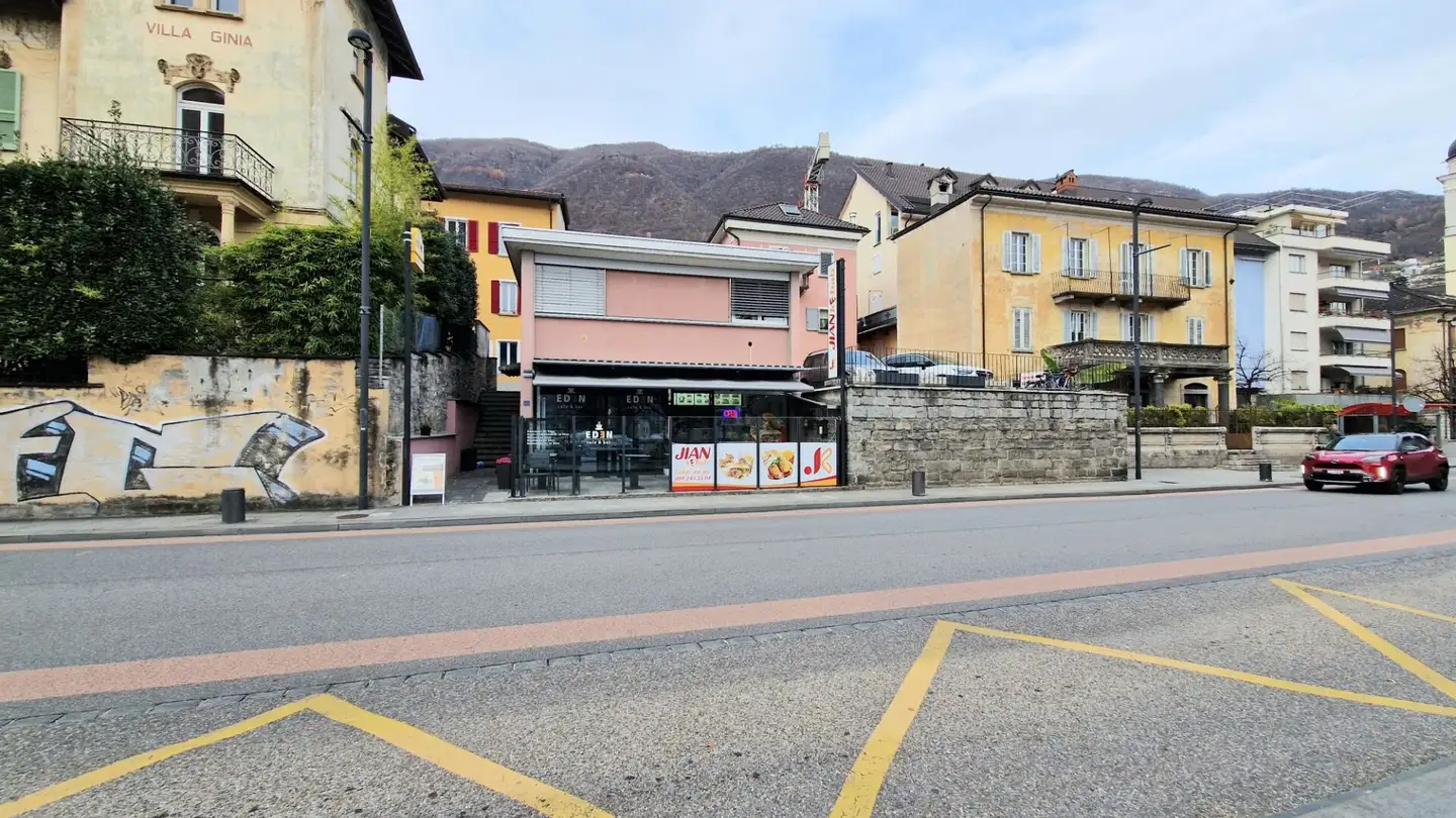 Mischgenutztes Gebäude kaufen - Via San Gottardo, 6648 Minusio - Foto 2