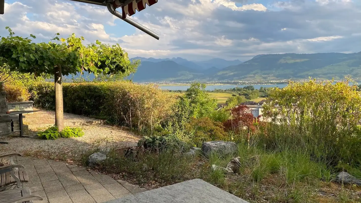 Stepped apartment for sale - 8645 Jona