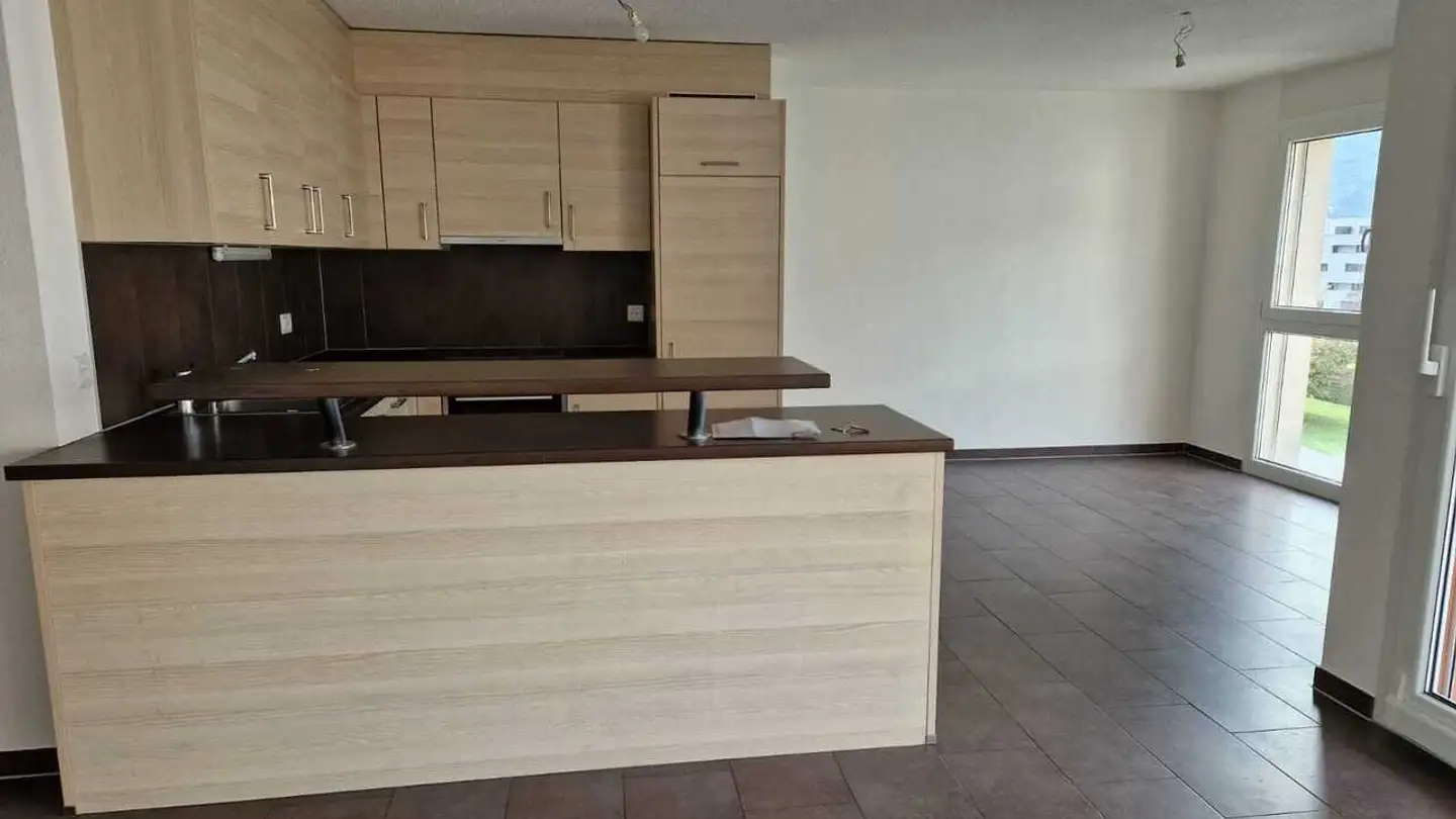 Appartement à louer - Avenue De La Gare 29, 1964 Conthey - Photo 2