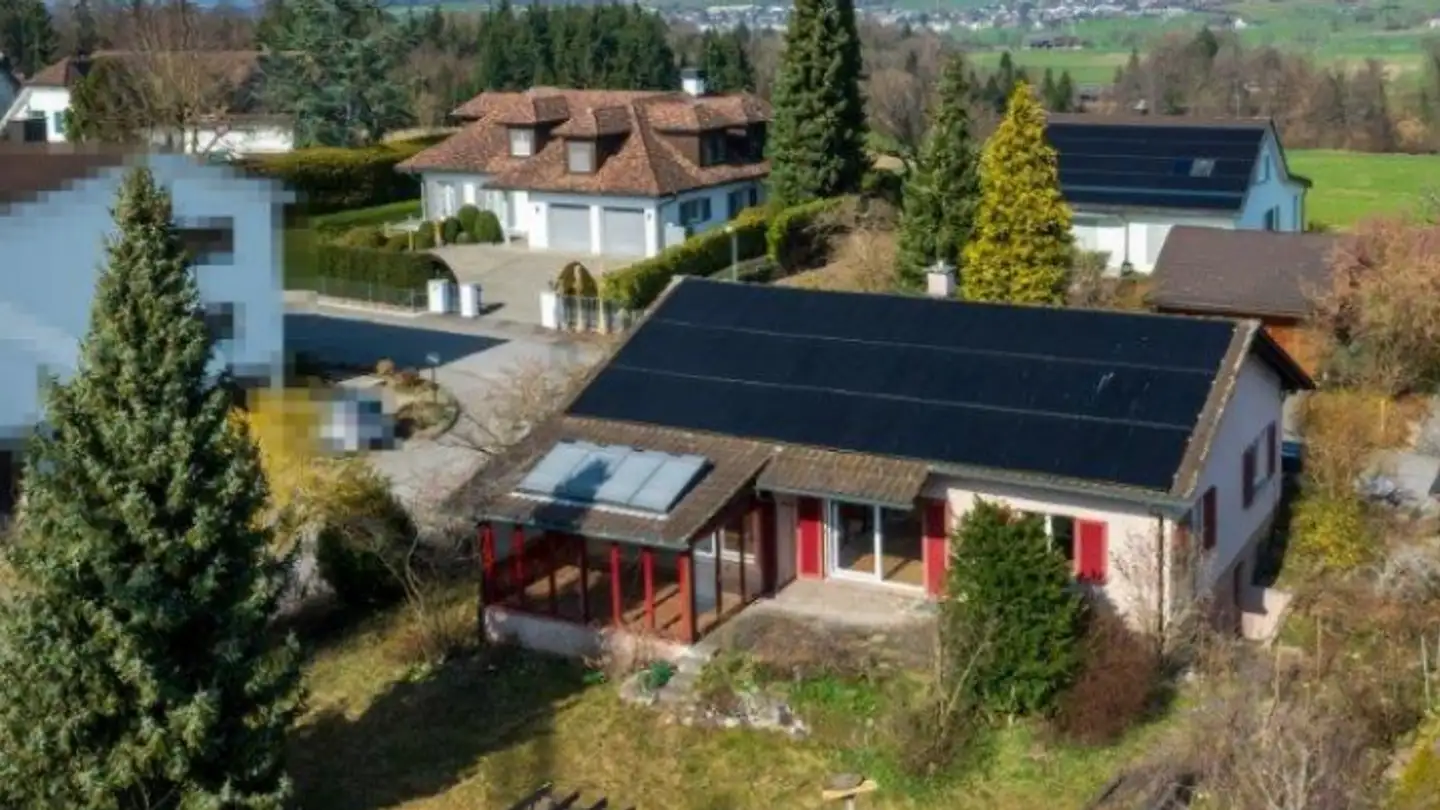 Single house for rent - Brunnenwisstrasse 4, 8627 Grüningen - Photo 2