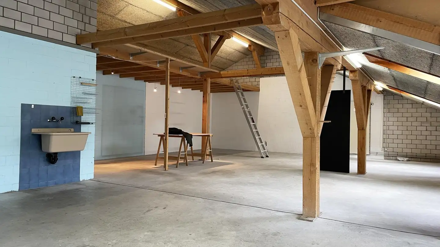 Bürofläche mieten - Schöntalstrasse 10, 8486 Rikon im Tösstal