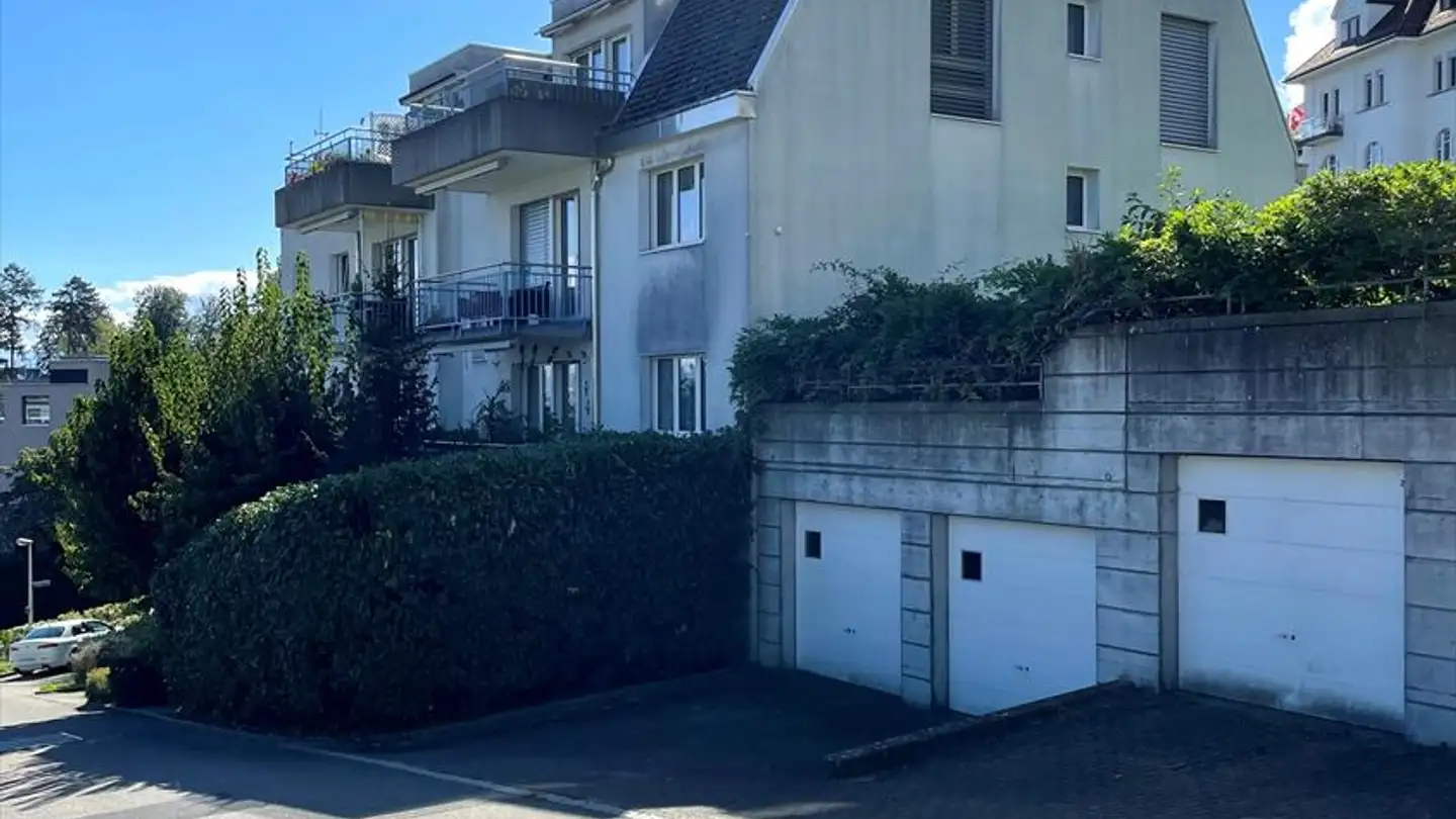 Tiefgaragenstellplatz mieten - Friedbergstrasse 2, 8810 Horgen