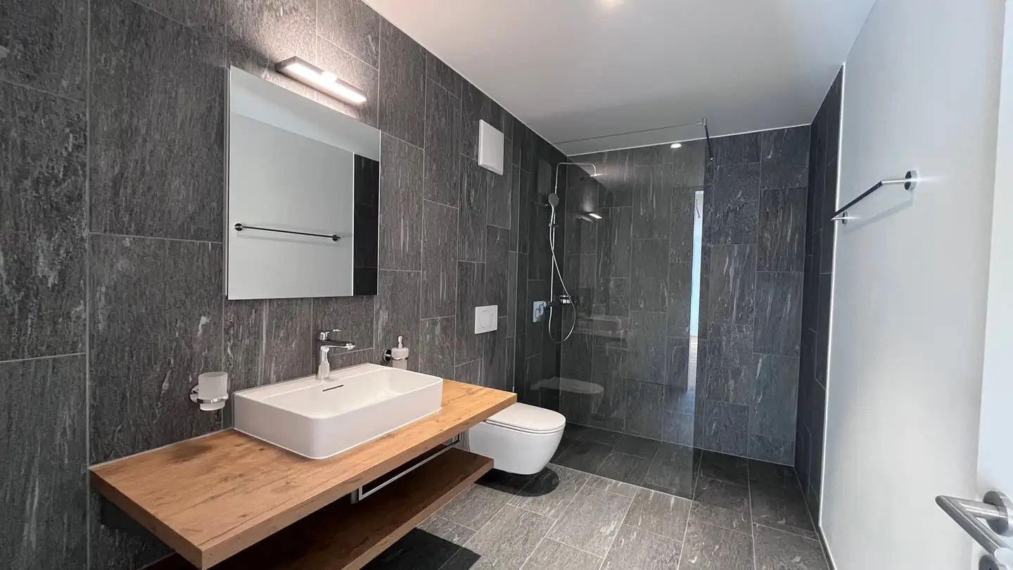 Appartement à louer - Bahnhofstrasse 14, 7408 Cazis - Photo 2