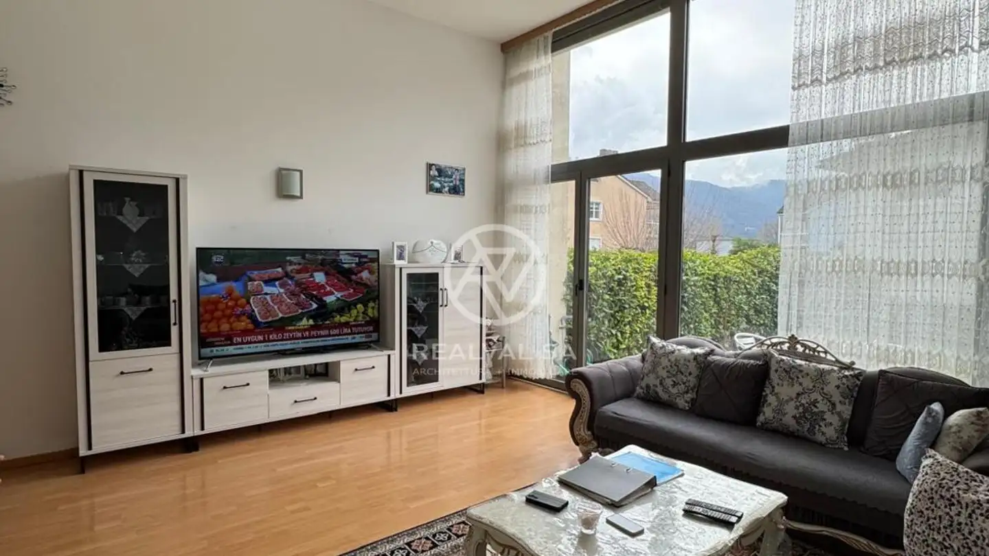 Row house for sale - 6915 Pambio-Noranco