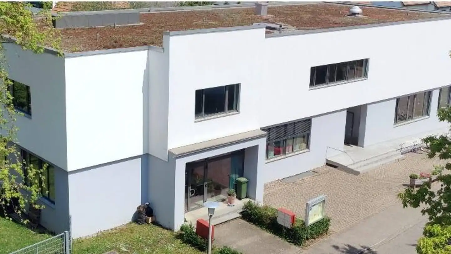 Commercial for rent - Wiedenweg 7, 4153 Reinach BL