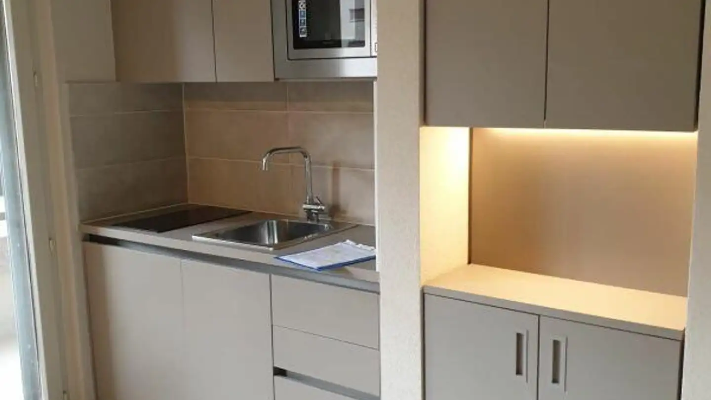 Appartement meublé à louer - Viale C. Olgiati 20, 6512 Giubiasco - Photo 2