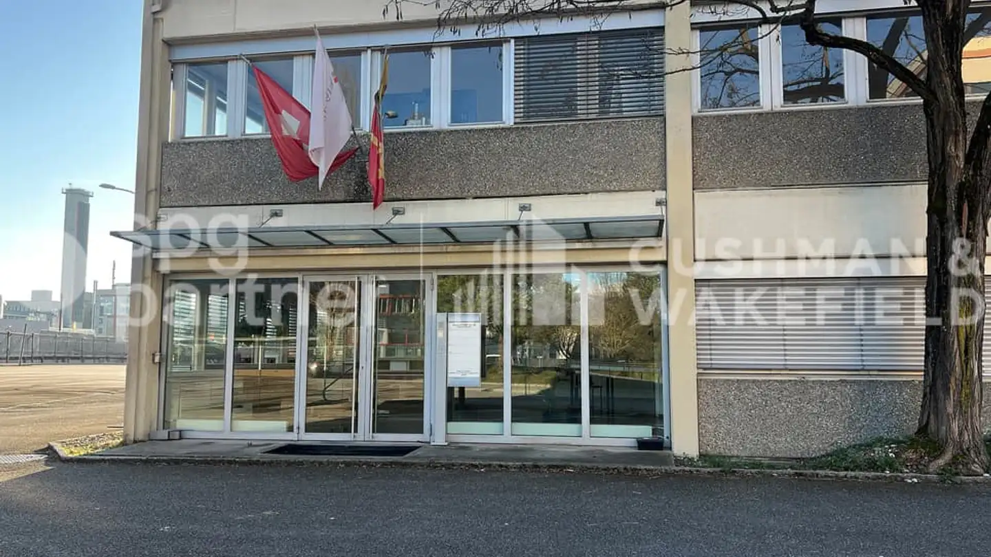 Gewerbe mieten - Chemin Du Château-Bloch 17, 1219 Le Lignon