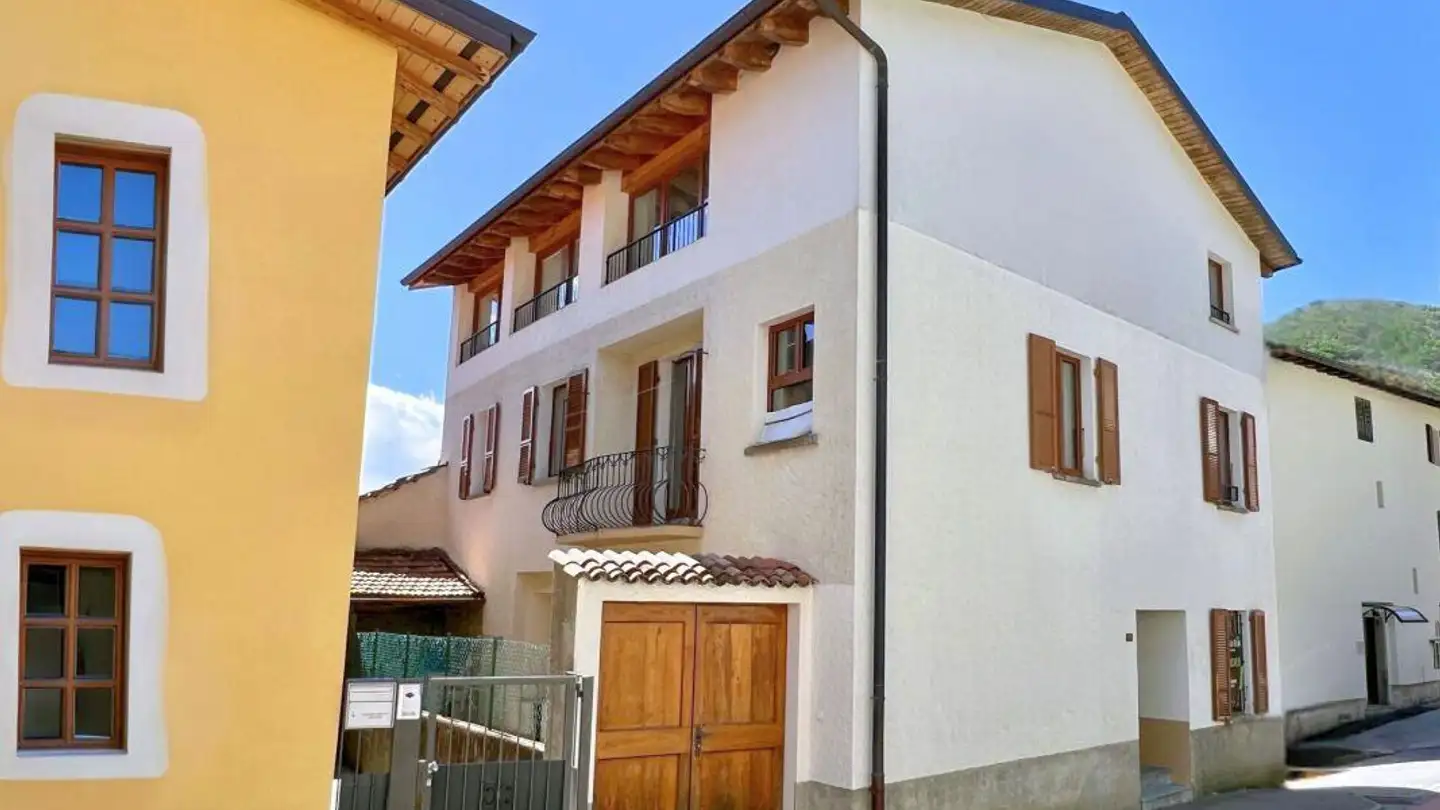 Einfamilienhaus kaufen - Via Cantonale 21, 6837 Caneggio