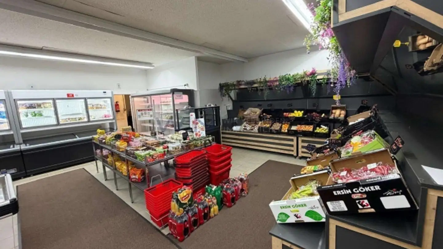 Shop for sale - 4600 Olten - Photo 2