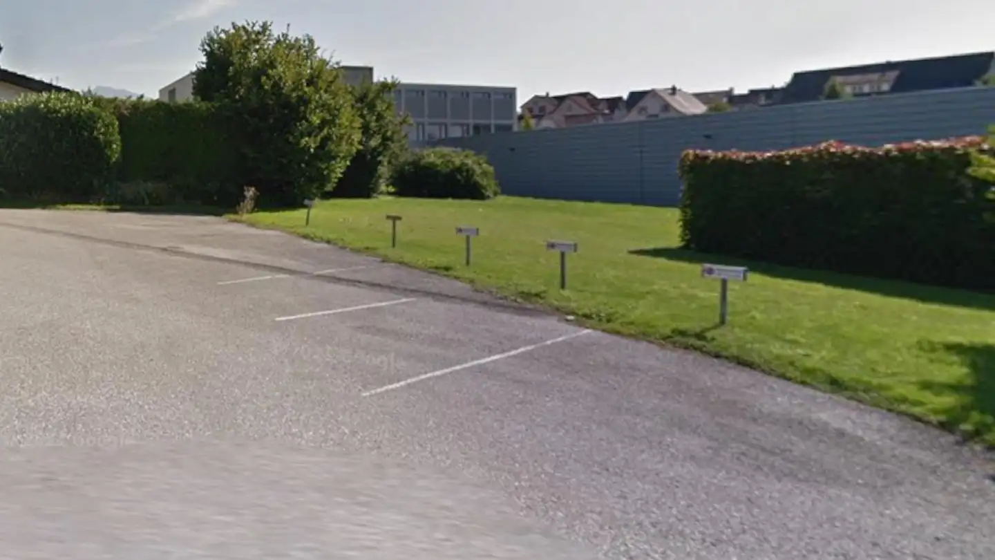 Parcheggio esterno in affitto - Herrenackerstrasse 22, 8730 Uznach