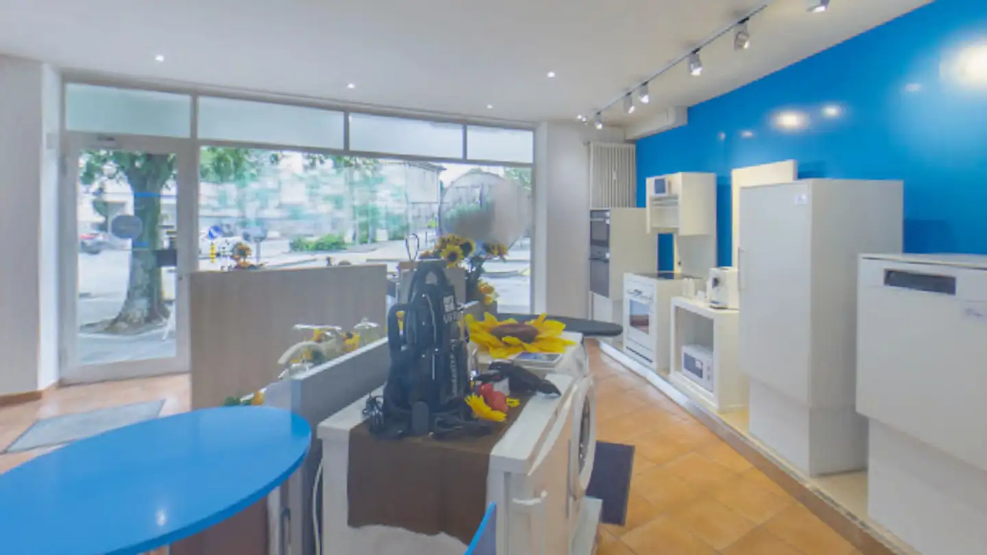 Commercial for rent - Avenue Du Marché 2, 3960 Sierre - Photo 4