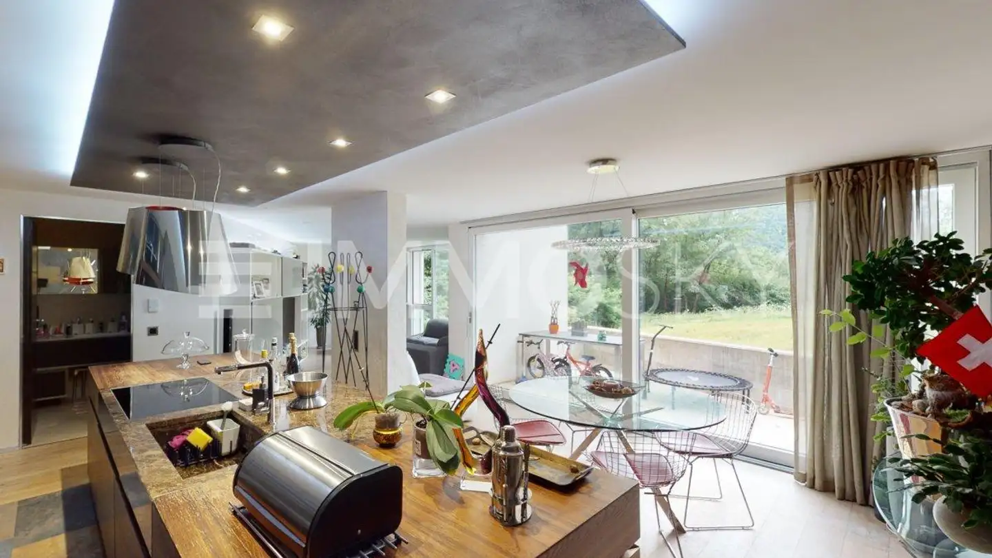 Apartment for sale - 6533 Lumino - Photo 2