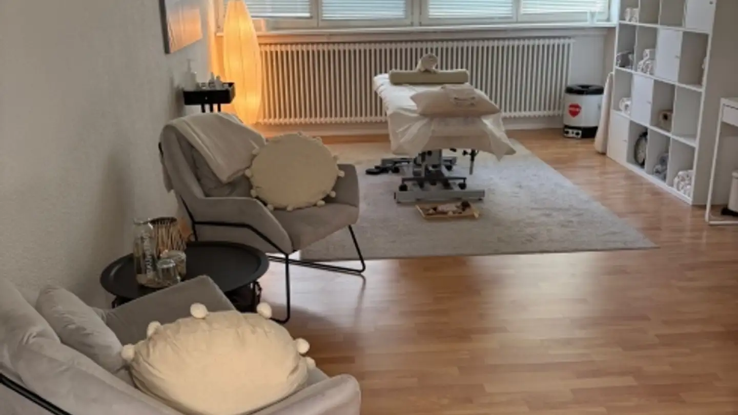 Edificio ad uso misto in affitto - Poststrasse 14, 8868 Oberurnen - Photo 2