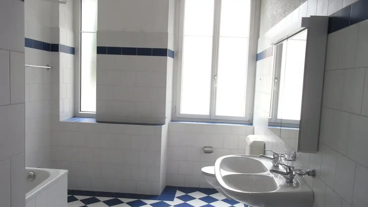 Apartment for rent - Impasse Des Hirondelles 10, 2300 La Chaux-de-Fonds - Photo 4