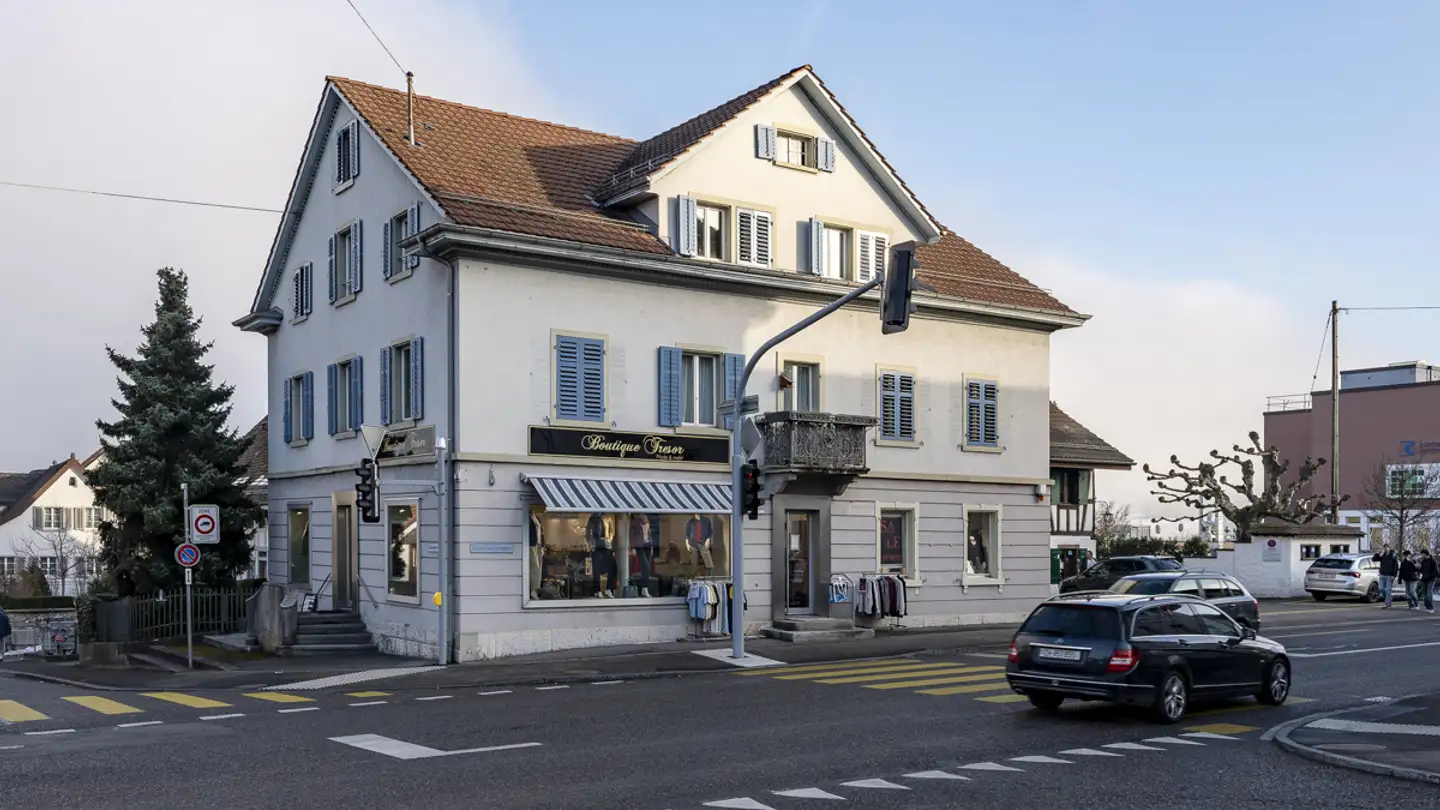 Mixed-use building for sale - Wehntalerstrasse 39, 8157 Dielsdorf - Photo 2