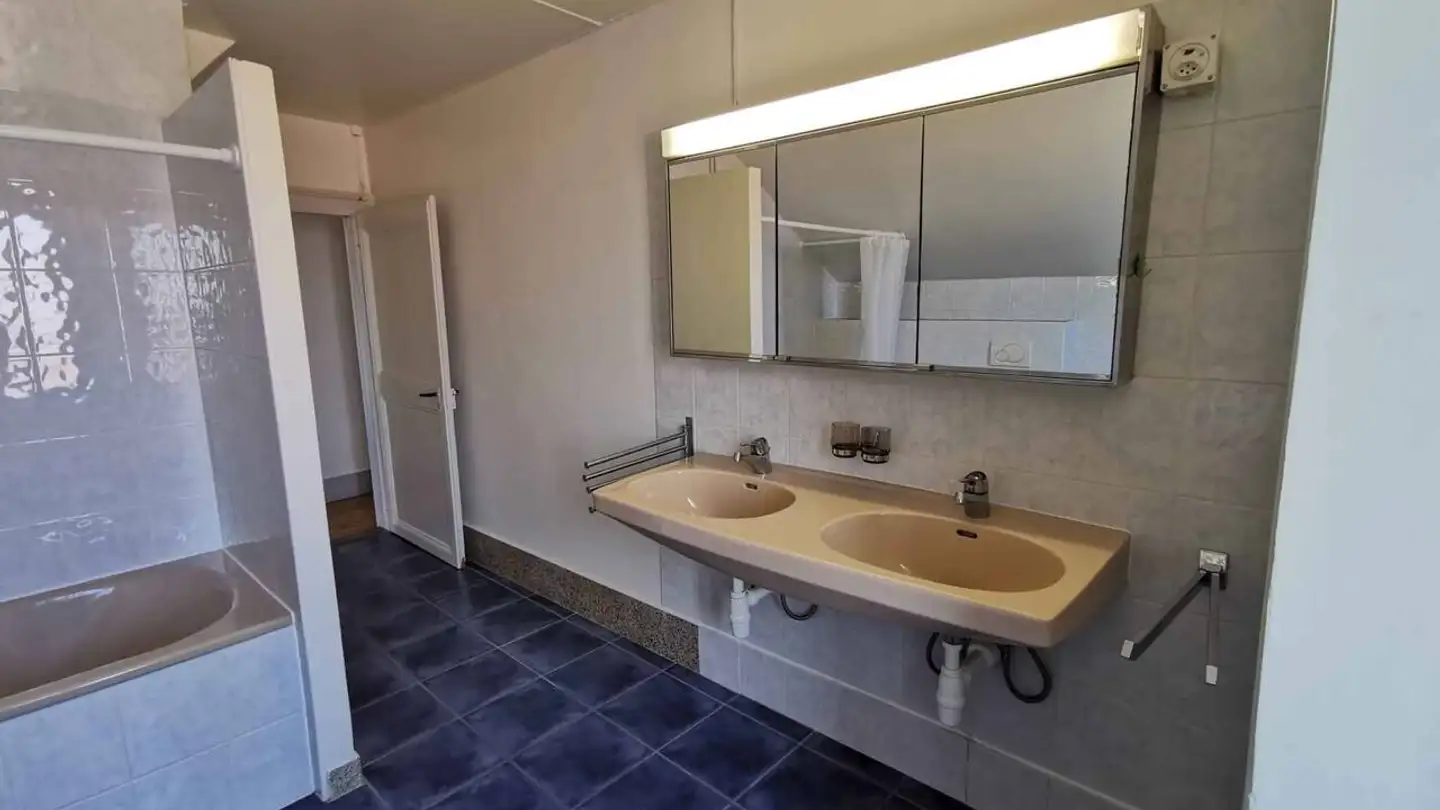 Apartment for rent - 1148 L'Isle - Photo 3