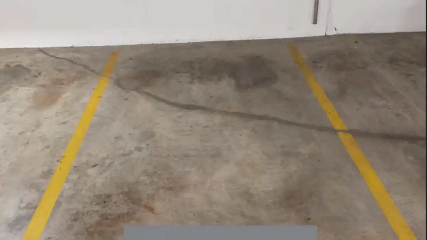 Place de parking souterraine à louer - Hälderstrasse 3, 8451 Kleinandelfingen - Photo 2
