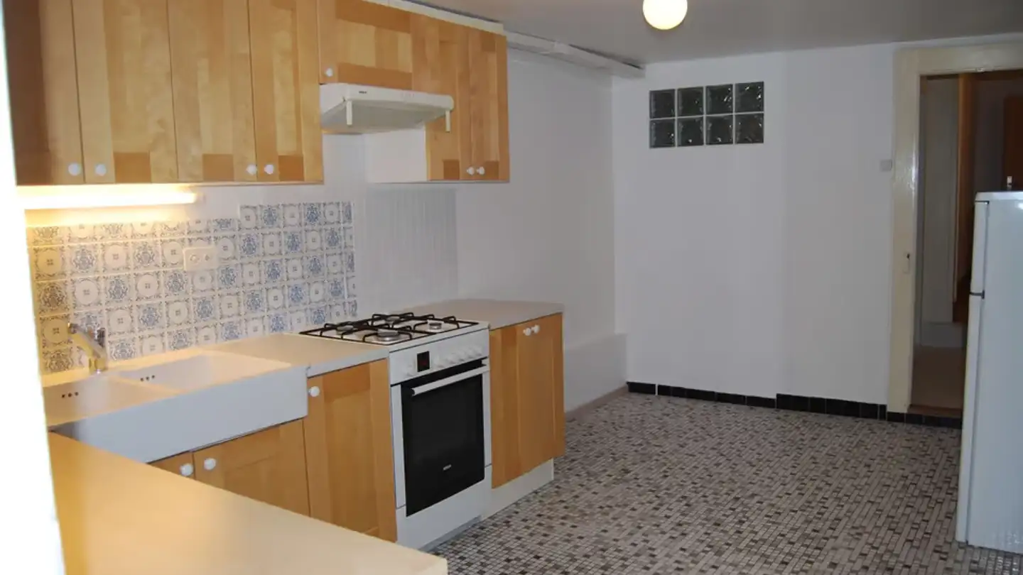 Residential building for sale - 1880 Bex - Photo 4