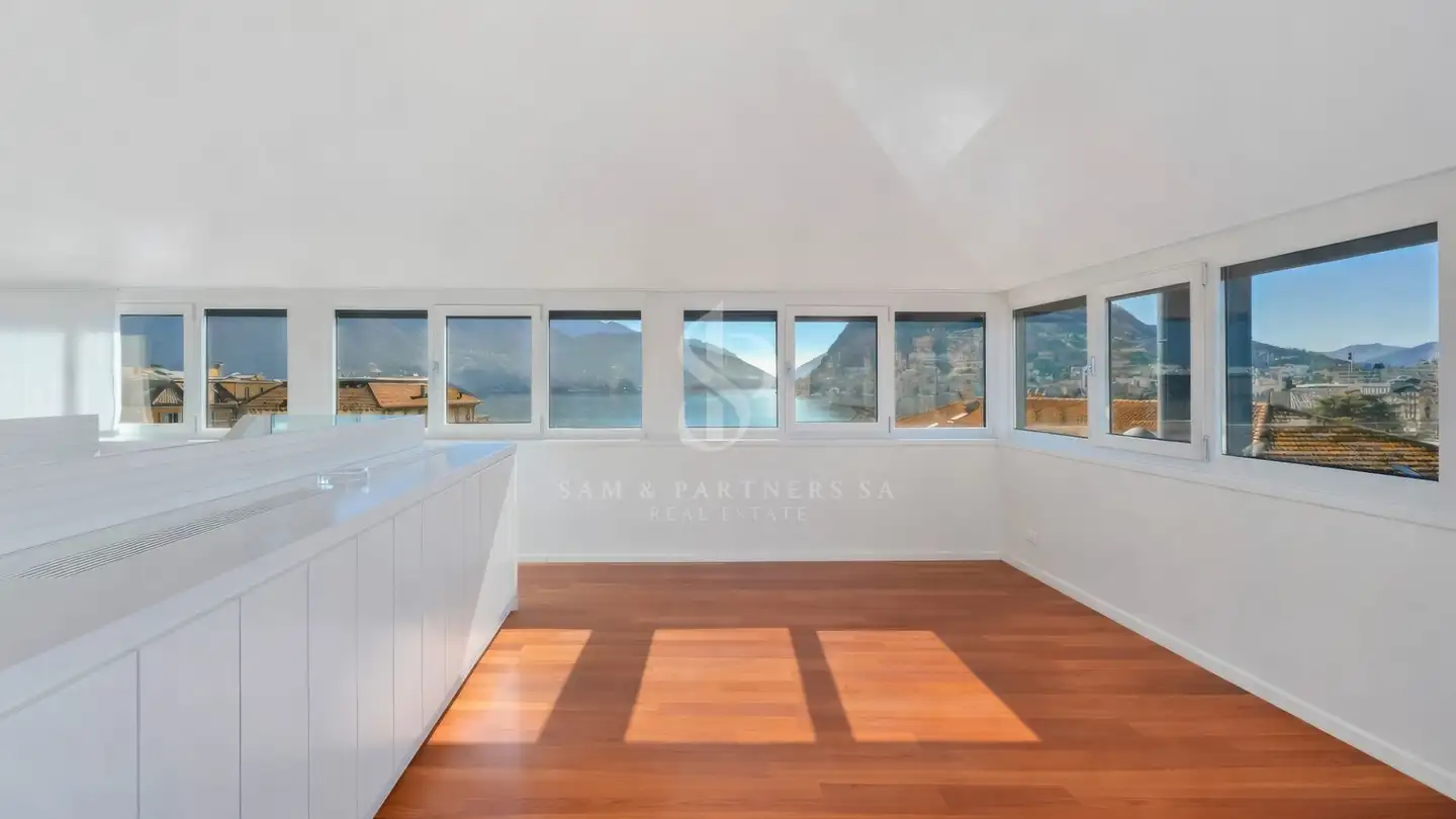 Penthouse for sale - Via Massimiliano Magatti, 6900 Lugano