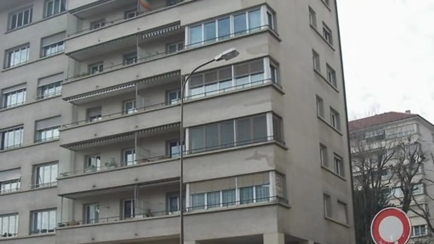 Single garage for rent - Rue De L' Encyclopédie 16, 1201 Genève