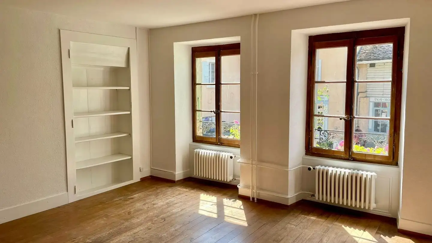 Apartment for rent - Grand-Rue, 1166 Perroy