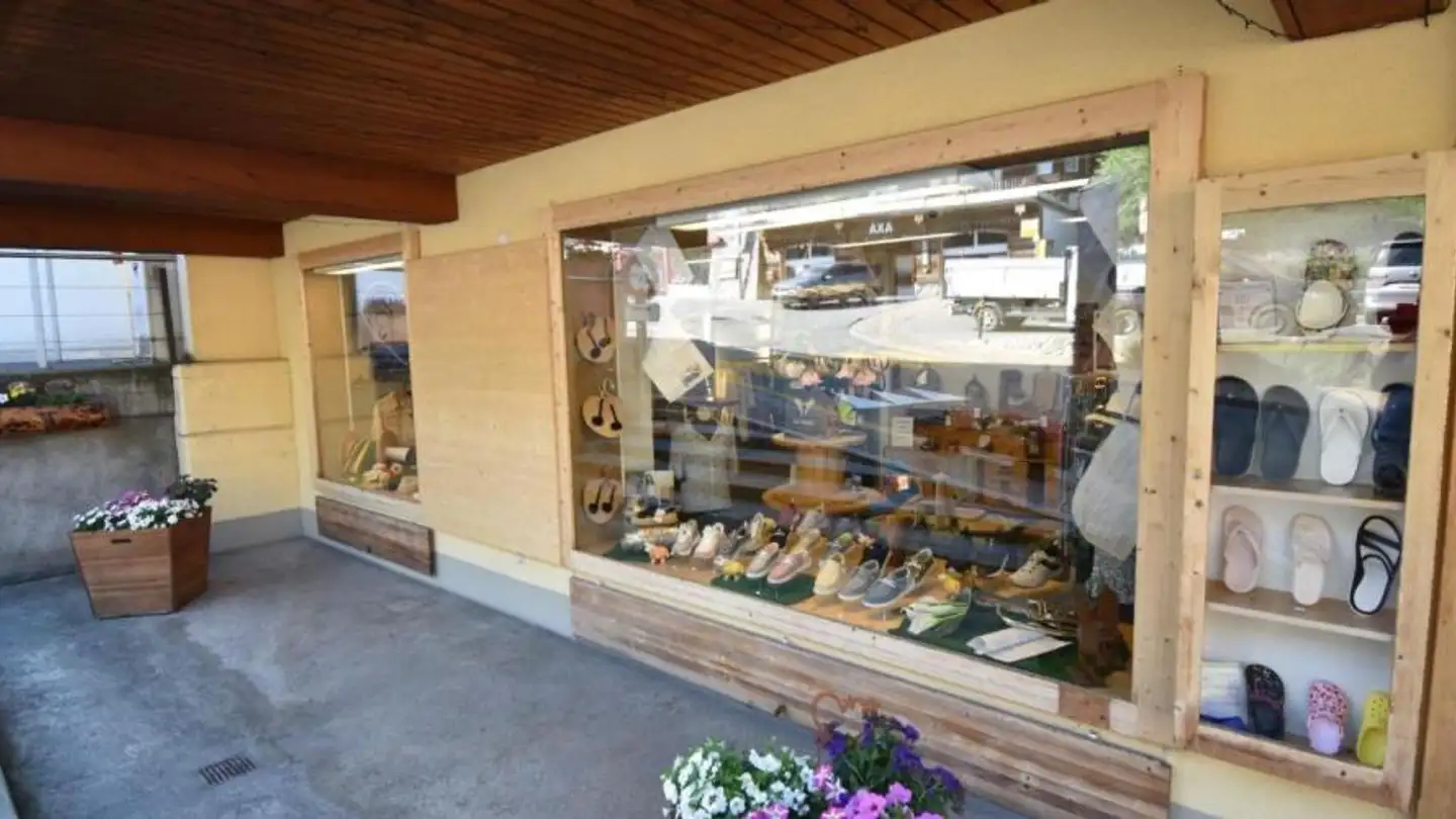 Commerciale in vendita - Rue Louis Favez 18, 1854 Leysin
