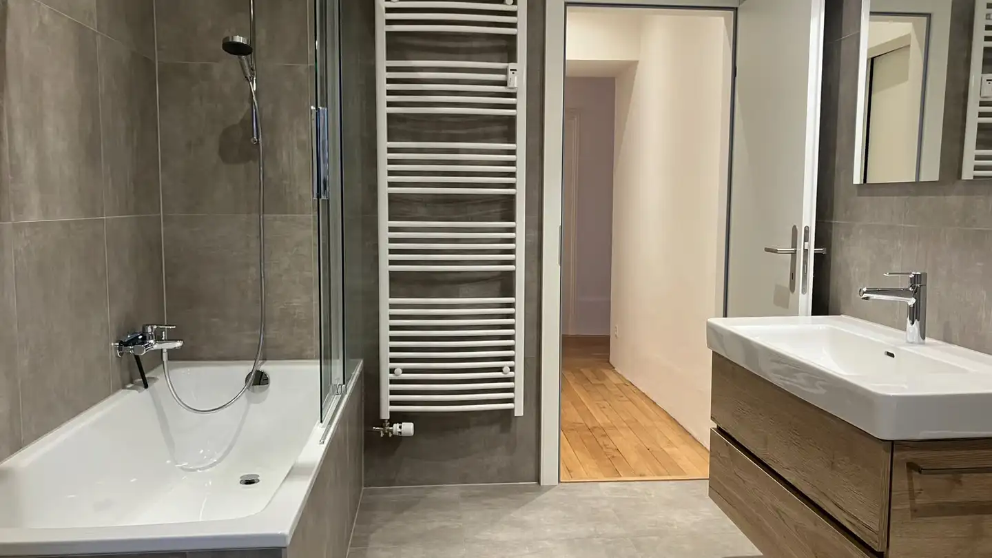 Apartment for rent - Rue Du Temple 27, 2024 St-Aubin-Sauges - Photo 2