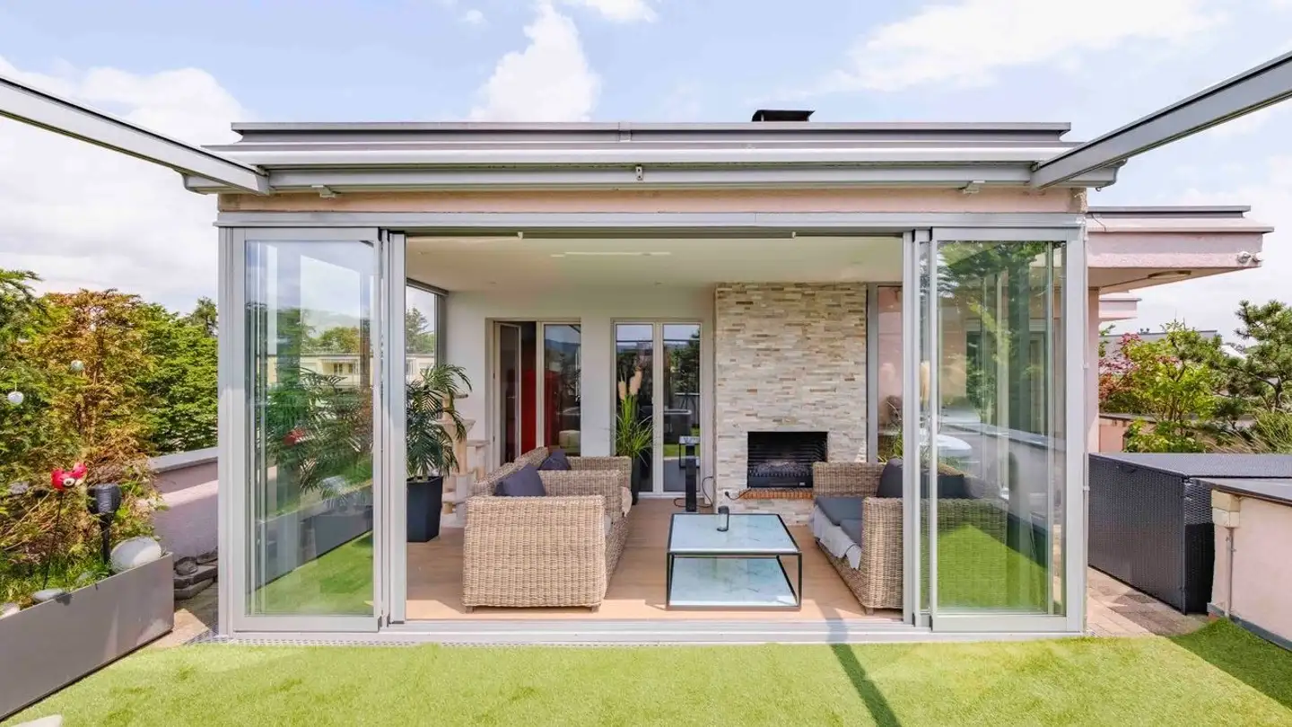 Attique à louer - Adlibogenstrasse 30, 8155 Niederhasli