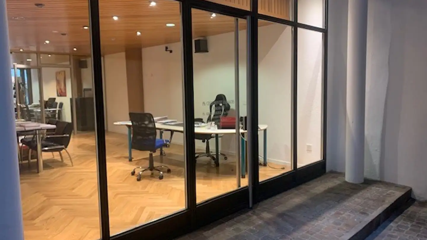 Office space for rent - 1800 Vevey - Photo 2