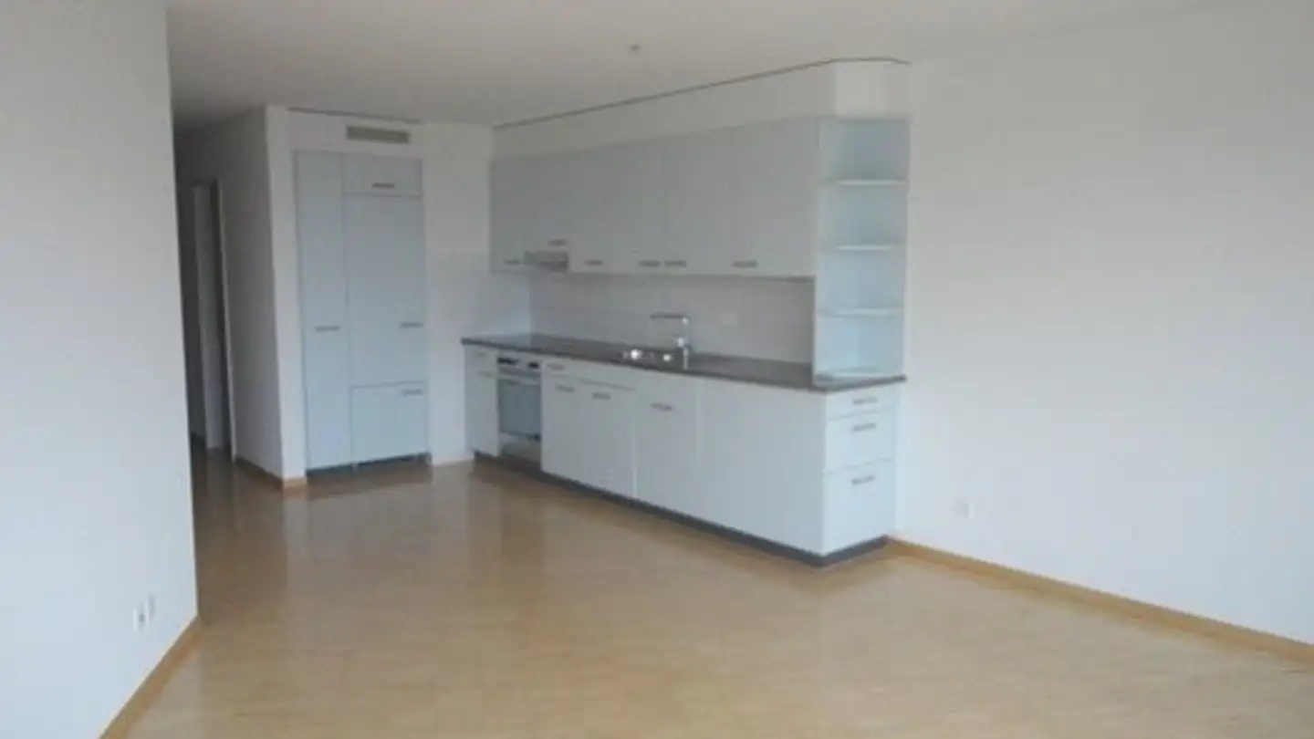 Apartment for rent - Glärnischstrasse 3, 8640 Rapperswil SG - Photo 2