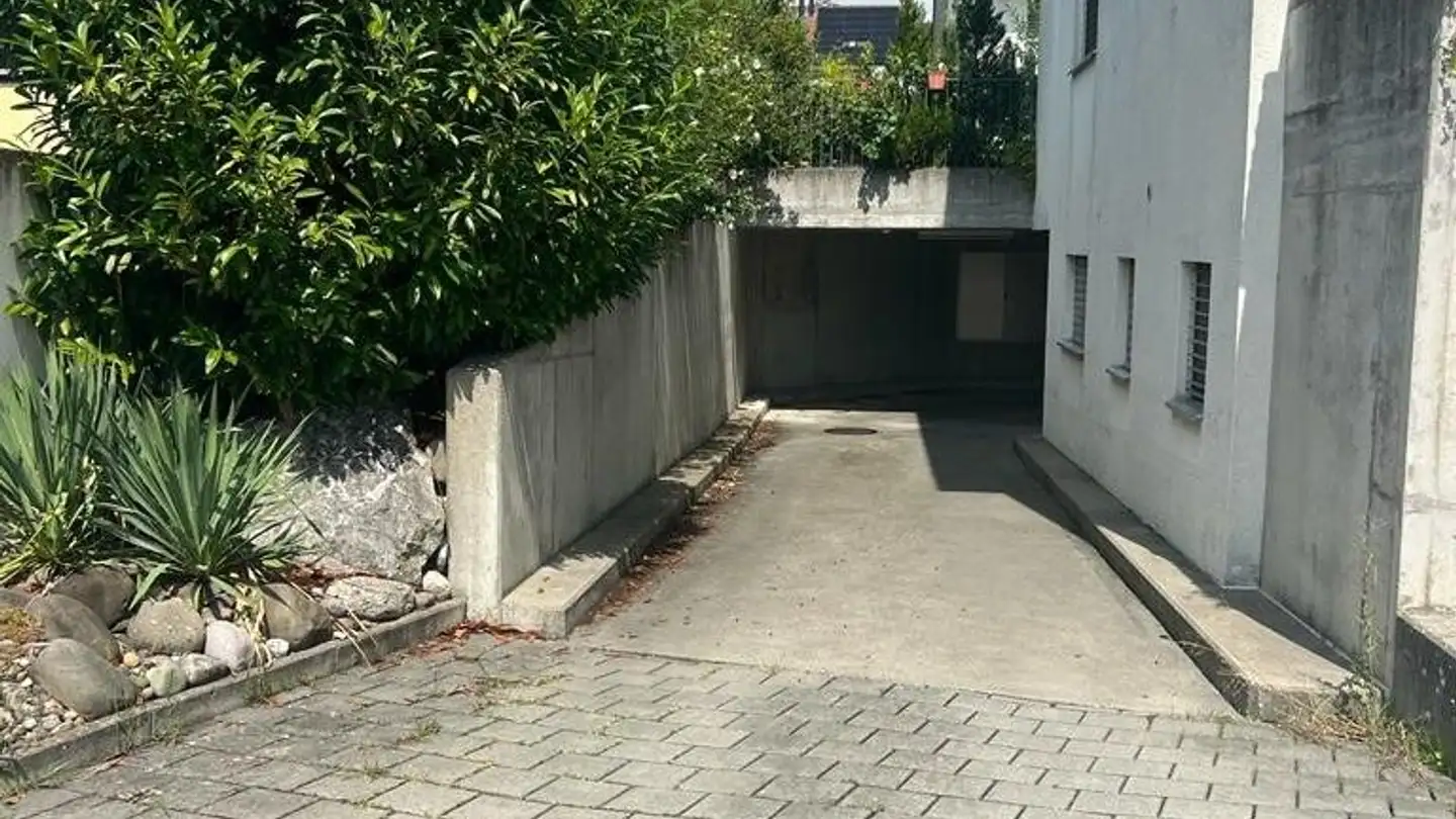 Single garage for sale - 8106 Adlikon b. Regensdorf