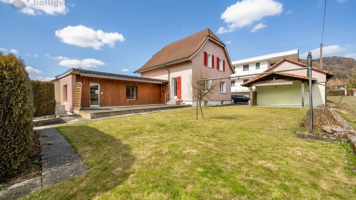 Single house for sale - Bahnhofstrasse, 4806 Wikon