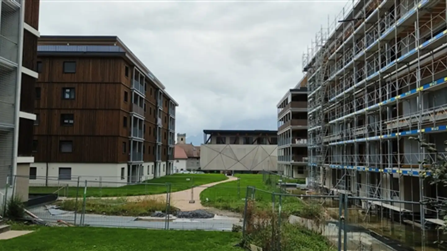 Wohnung mieten - Chemin Du Verger, 1868 Collombey - Foto 2