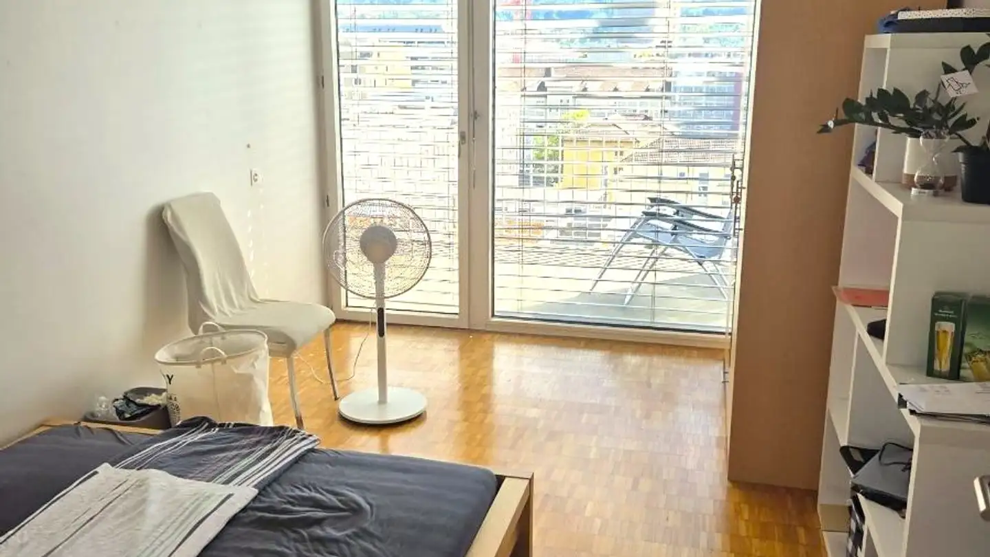 Zimmer mieten - Flurstrasse 30, 8048 Zürich