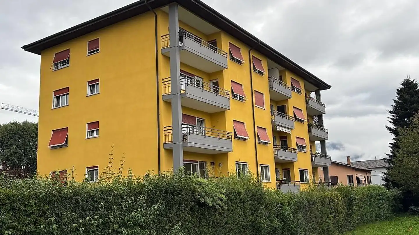 Wohnung mieten - 6852 Genestrerio