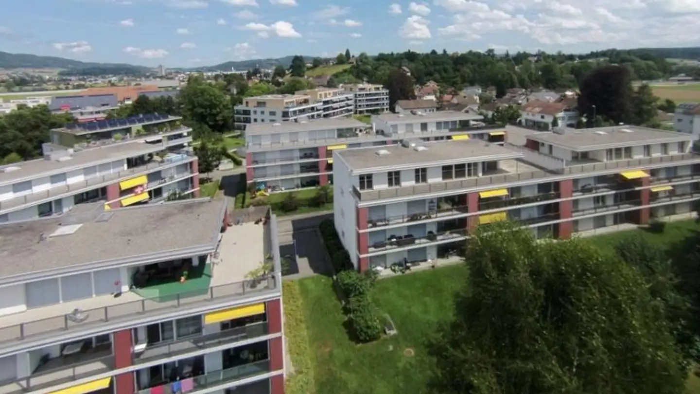Tiefgaragenstellplatz mieten - Parkweg 1, 4852 Rothrist