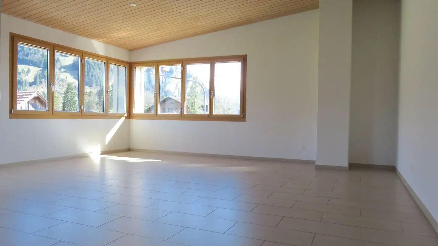 Appartement à louer - Schmalzgrubenstrasse, 8842 Unteriberg - Photo 2
