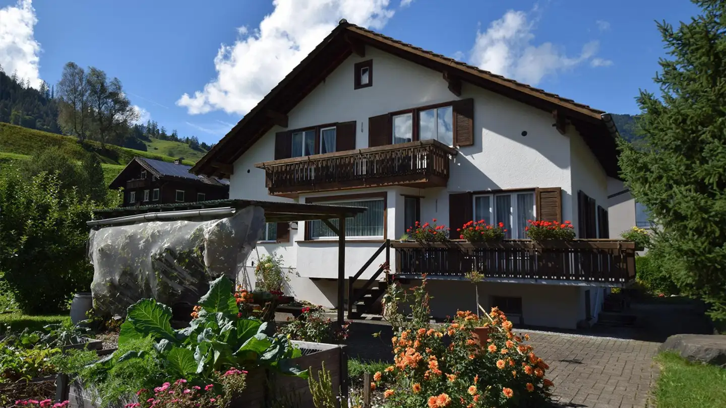 Apartment for rent - Hauptstrasse 48, 7233 Jenaz