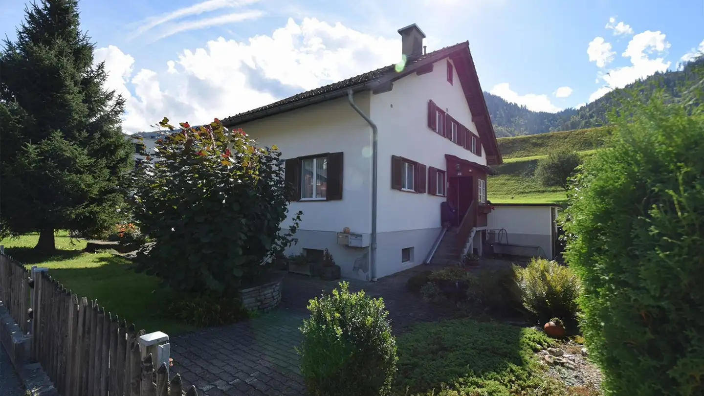 Appartamento in affitto - Hauptstrasse 48, 7233 Jenaz - Photo 2