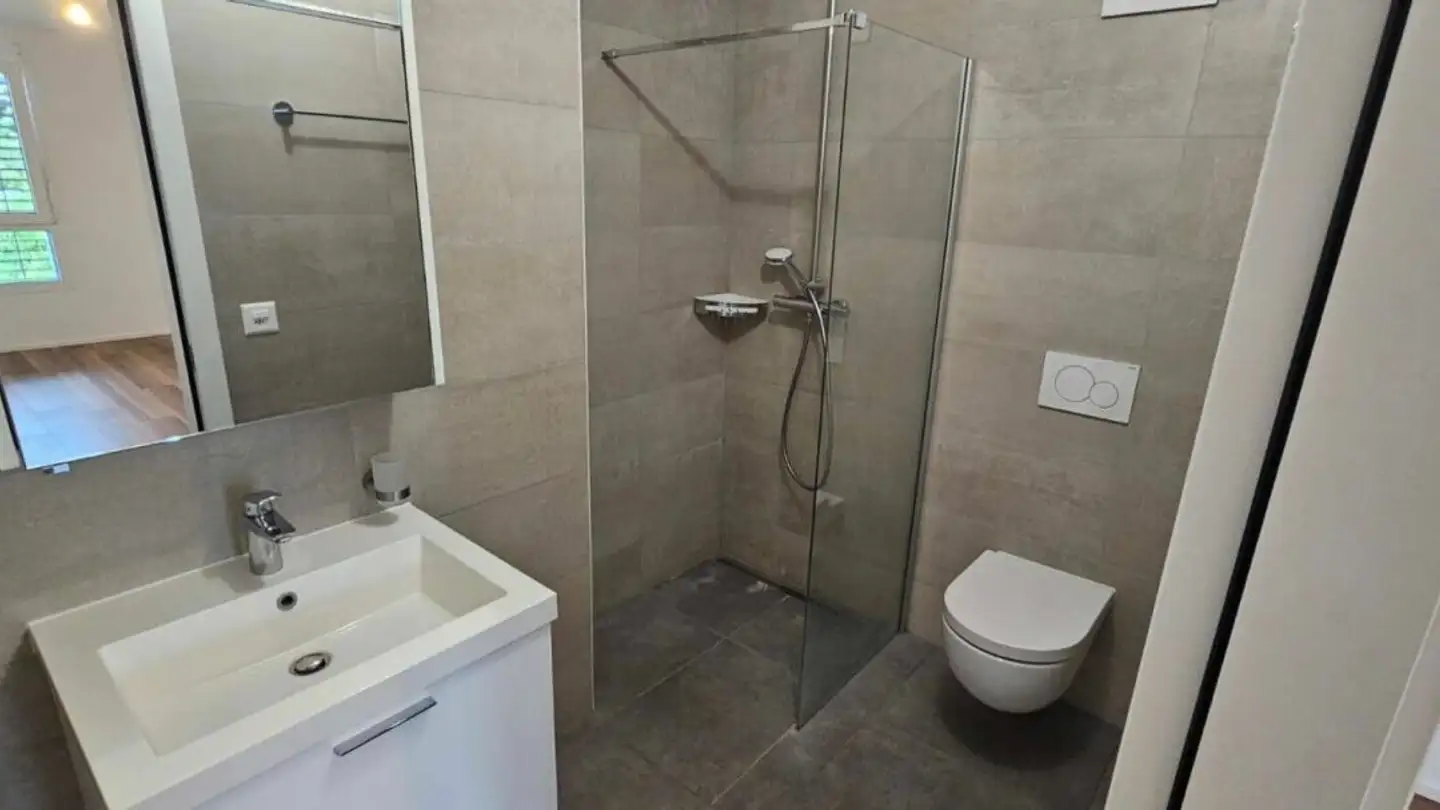 Apartment for rent - Route de l'Eglise 36, 1721 Courtion - Photo 4