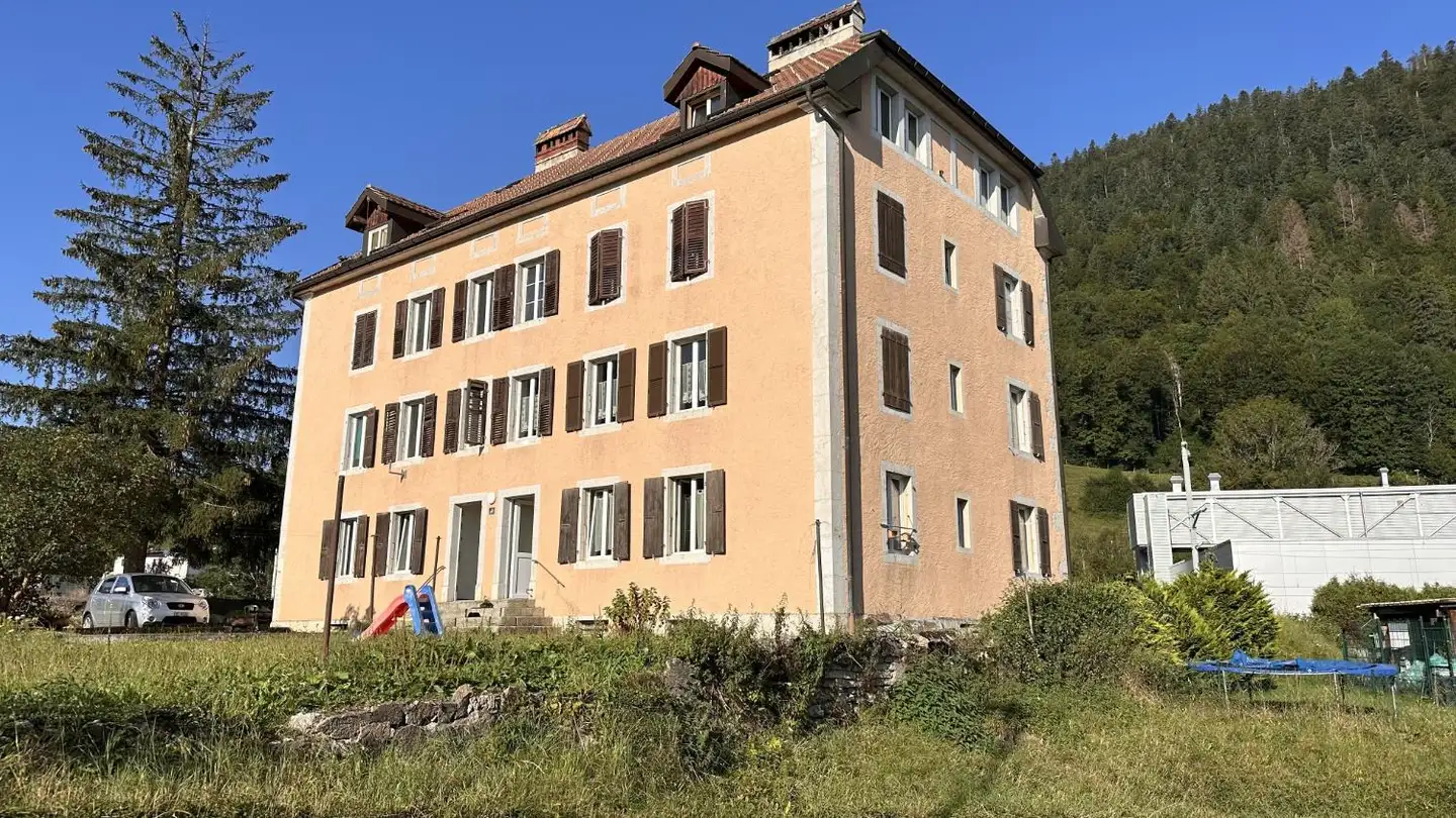 Appartamento in affitto - Rue De Buttes 10, 2114 Fleurier