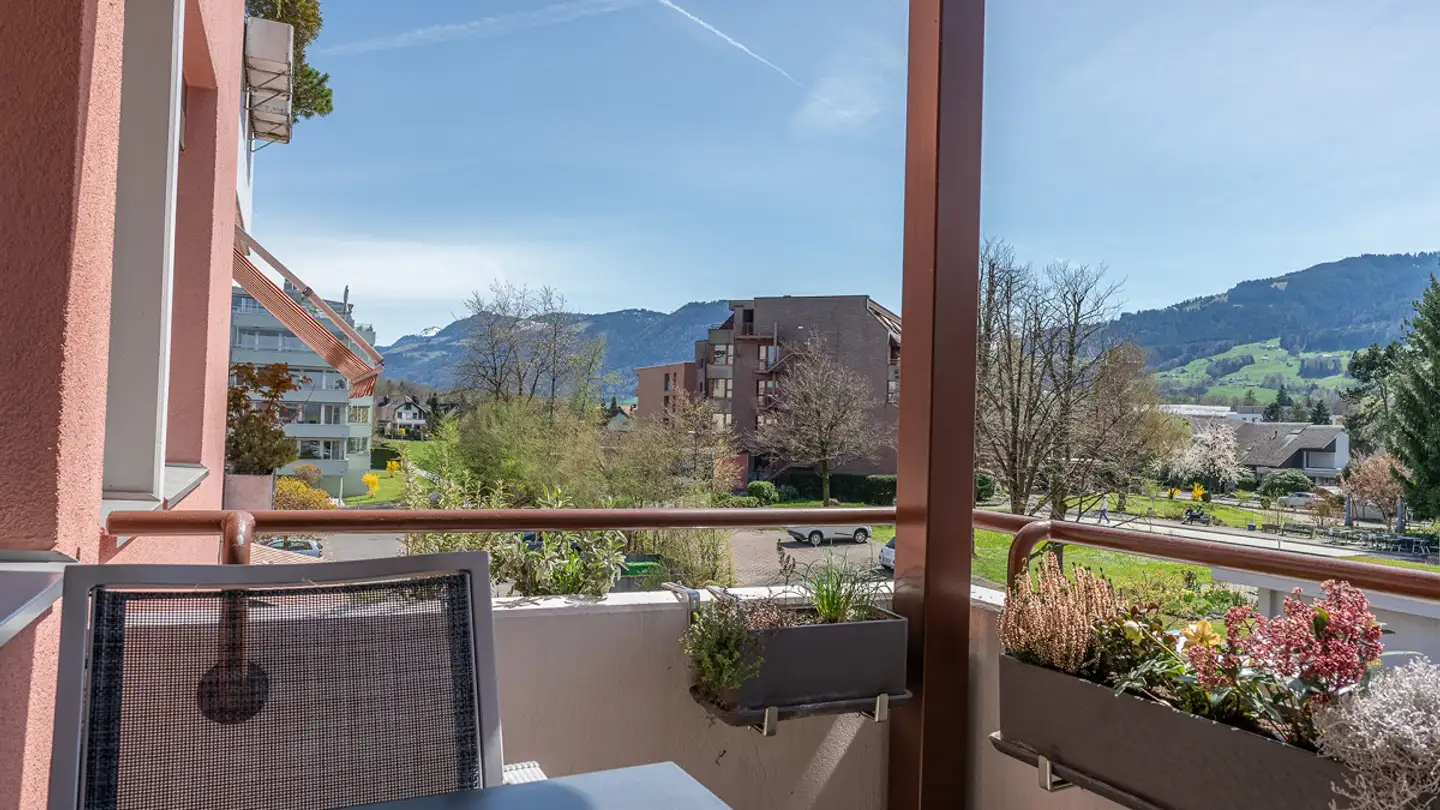 Wohnung mieten - Aastrasse 8, 8853 Lachen SZ